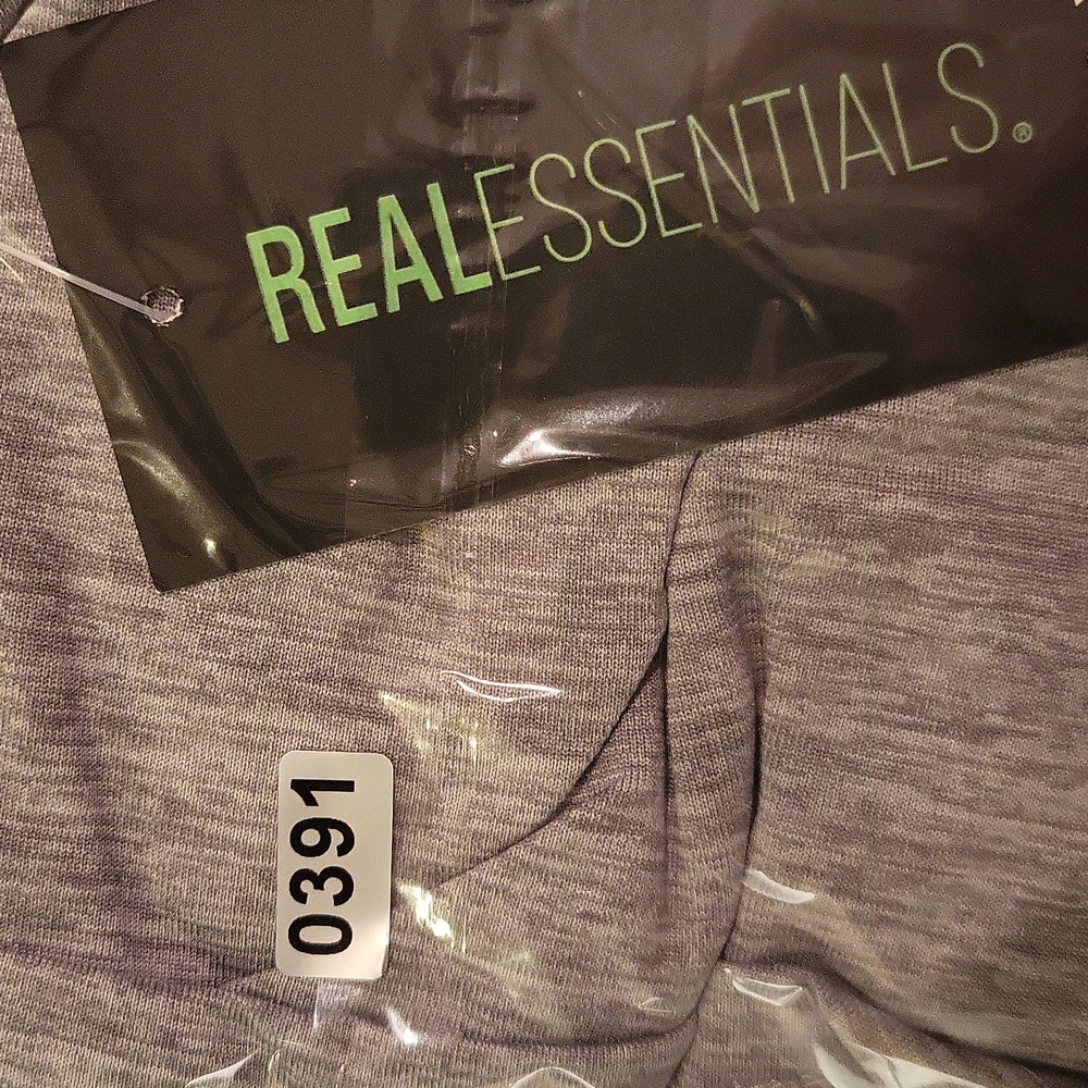 RealEssentials Gray Racerback Tank Top NWT XL - Picture 6 of 6